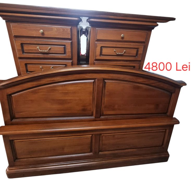 Dormitor Baroc din Lemn Masiv Sculptat Manual