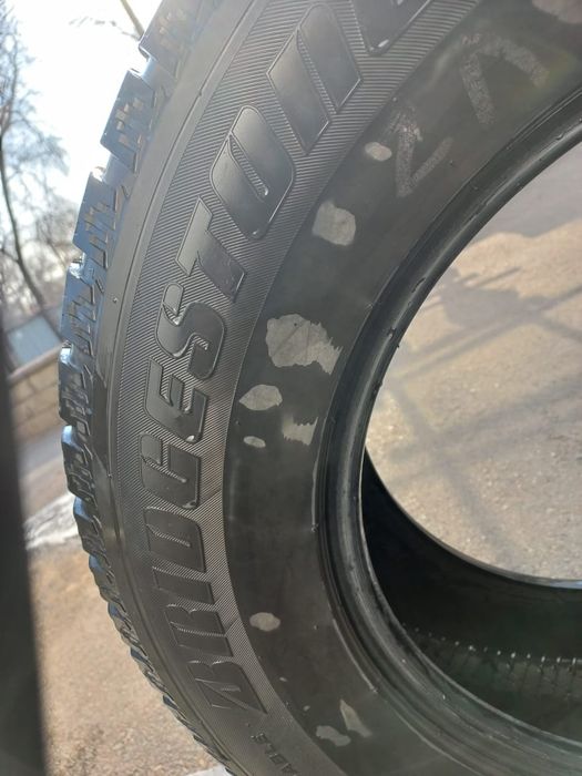 Резина зимняя 275/65/17