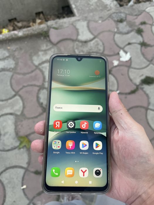 Продаю новый redmi C5