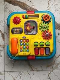 Интерактивный детский стол-чемодан с возможностью замены панелей