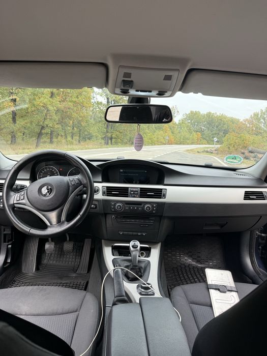 Bmw e90 FL 2009 2.0d