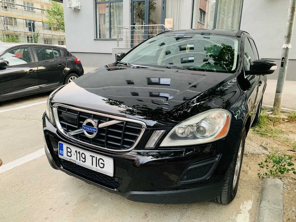 Volvo XC60 Auto personal !! Km reali !! Anvelope vara/iarna !!