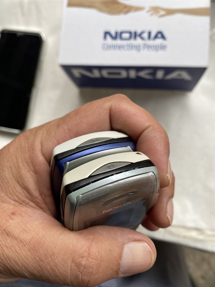 Nokia 6100 impecabil ca nou