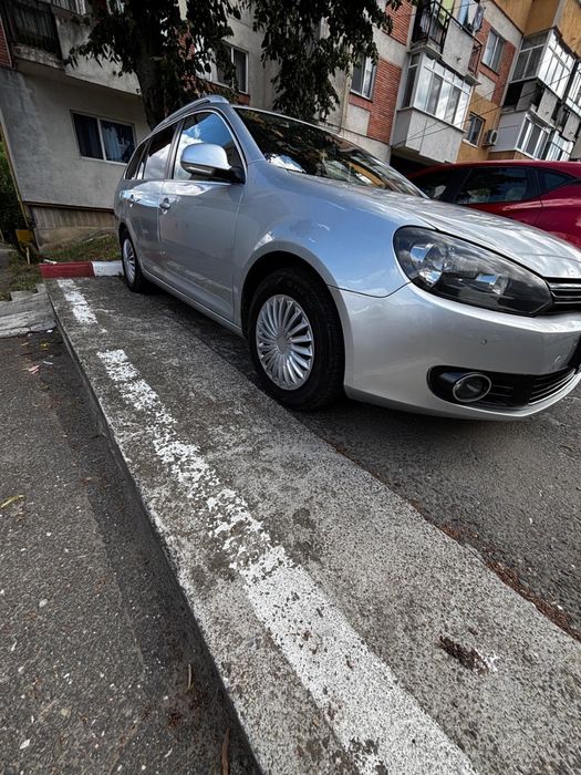 Volkswagen golf 6.  1.6 TDI.    Euro 5