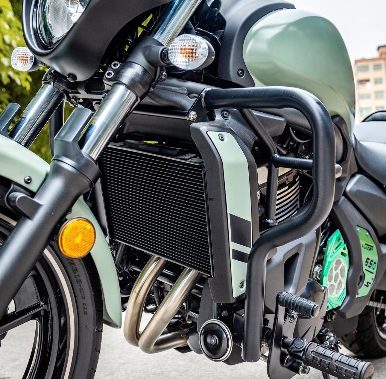 НОВ ролбар / crash bar за Kawasaki VN650 Vulcan  / VN 650 S