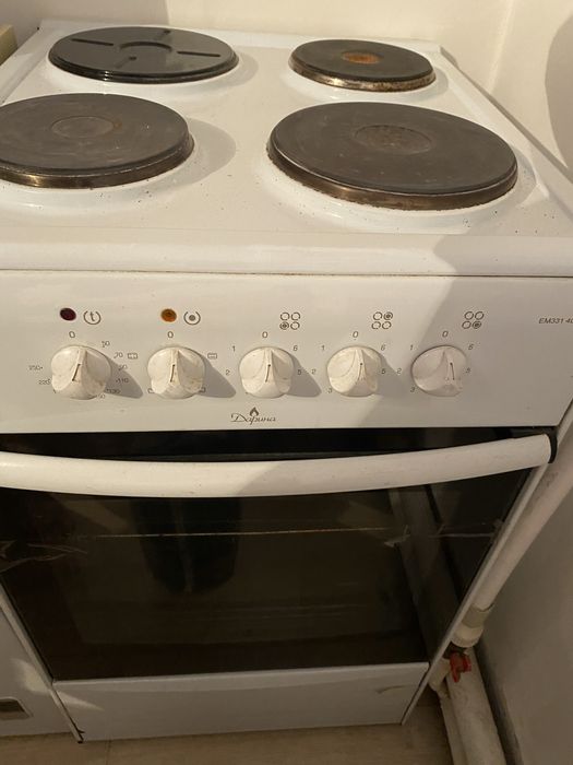 Электрическая плита