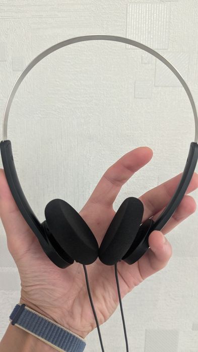 Продам Наушники Fiio Wind черный без торга