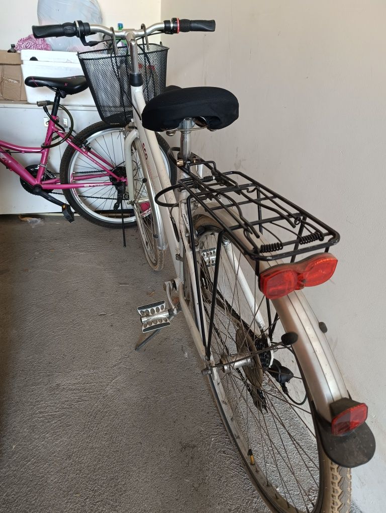 Велосипед Алуминиево дамско колело
