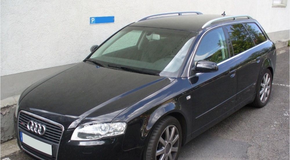 Dezmembrez audi a 4 b7