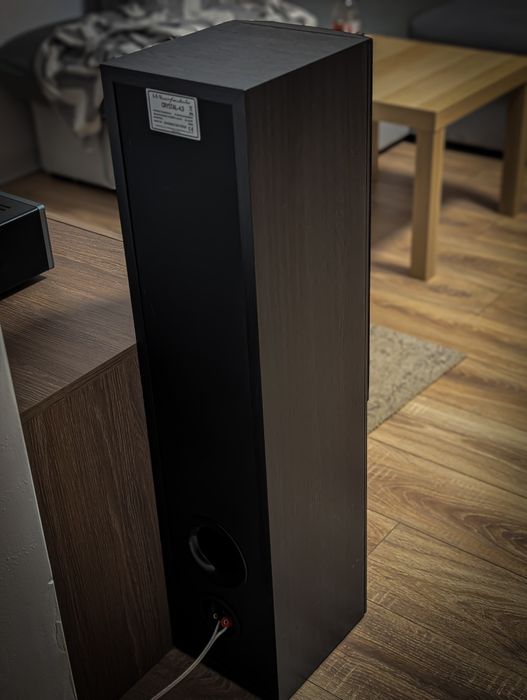 Boxe wharfedale crystal 4.3