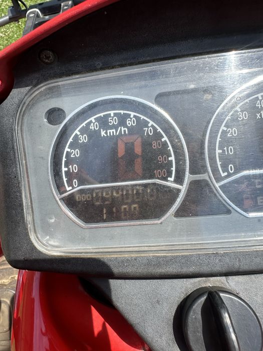 Vand atv cfmoto impecabil