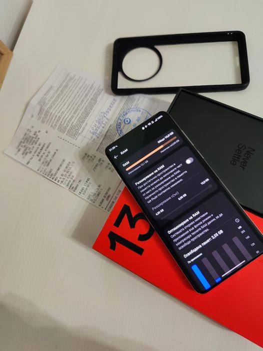 OnePlus 13 512 GB 16 RAM / гаранция до 30.03.2027