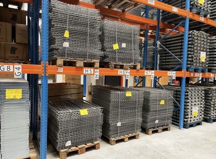 Rafturi metalice premium