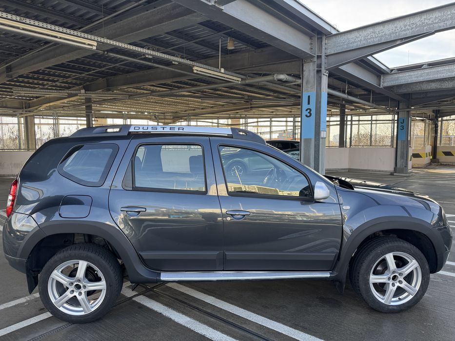 Dacia Duster Laureate/1.2Tce/125cp/Rate/Garantie/Navigatie