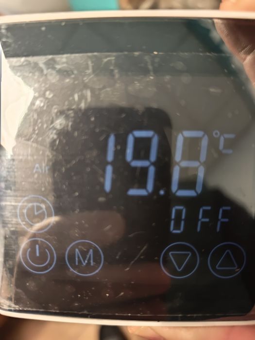 Termostat pt pardoseala