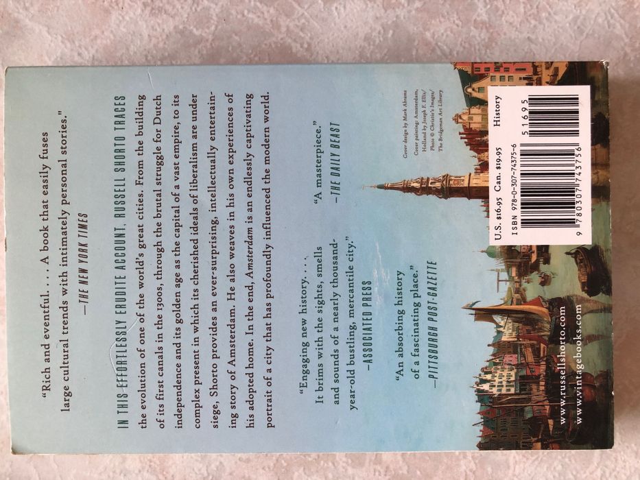 Книга за историята на Амстердам на английски