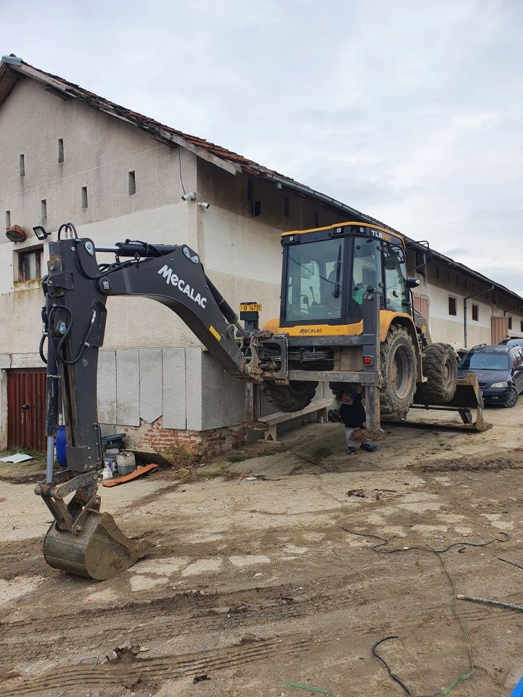 Vand buldoexcavator Mecalac