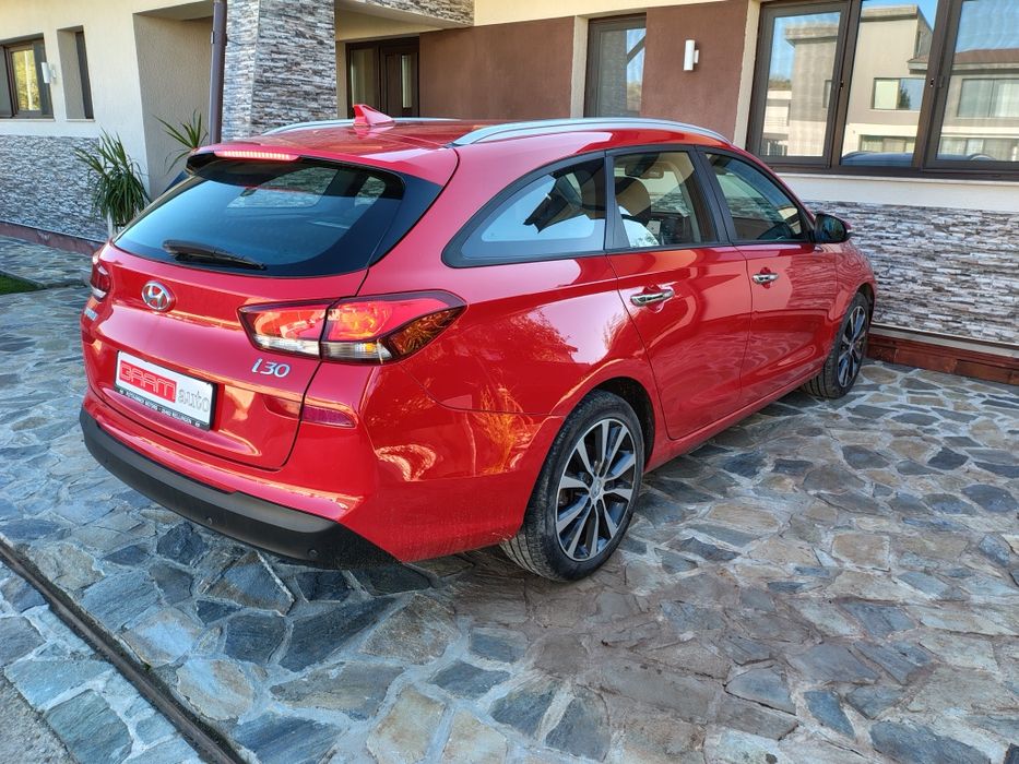 Hyundai i30 1.6 crdi/ dotări Premium/130.000km