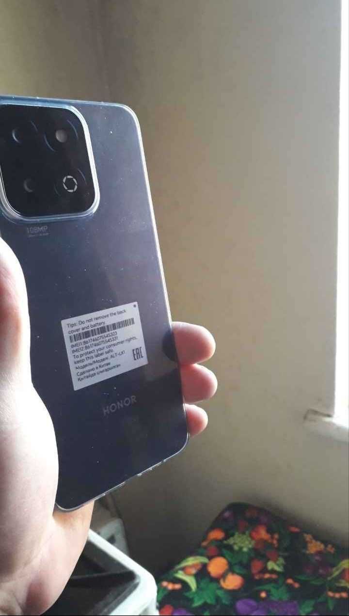 Srochna sotiladi Honor x7c