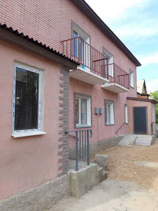 Продаются просторные квартиры в таунхаусе!