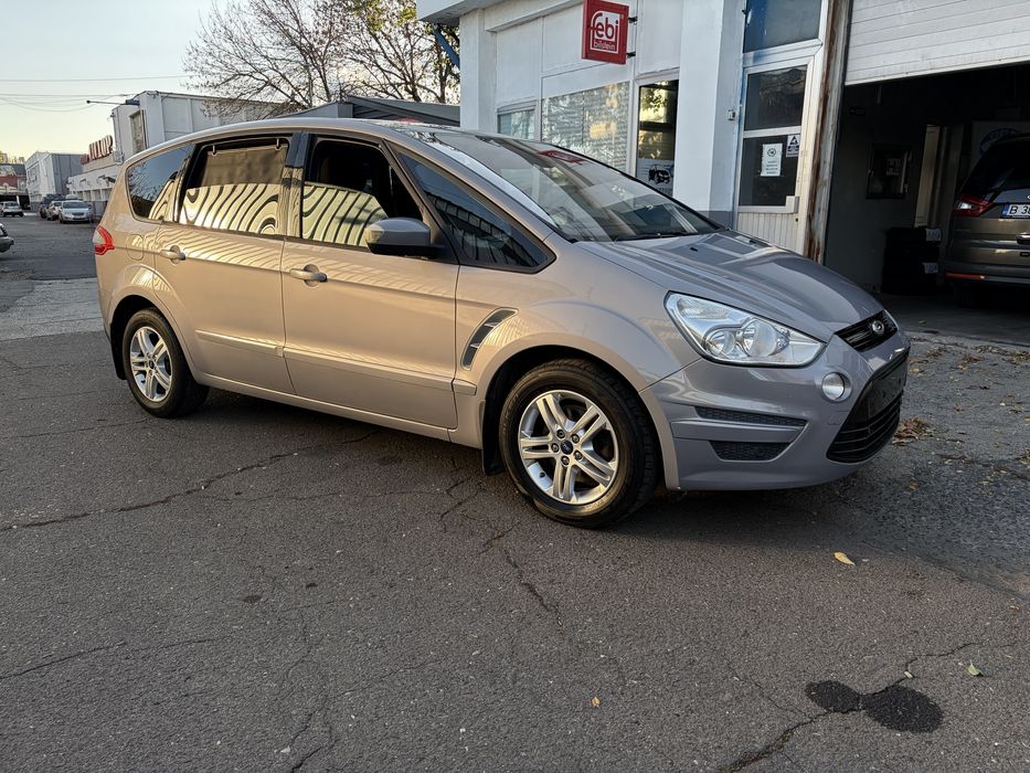 Vand ford s max automat recent adus racire si masaj in scaune