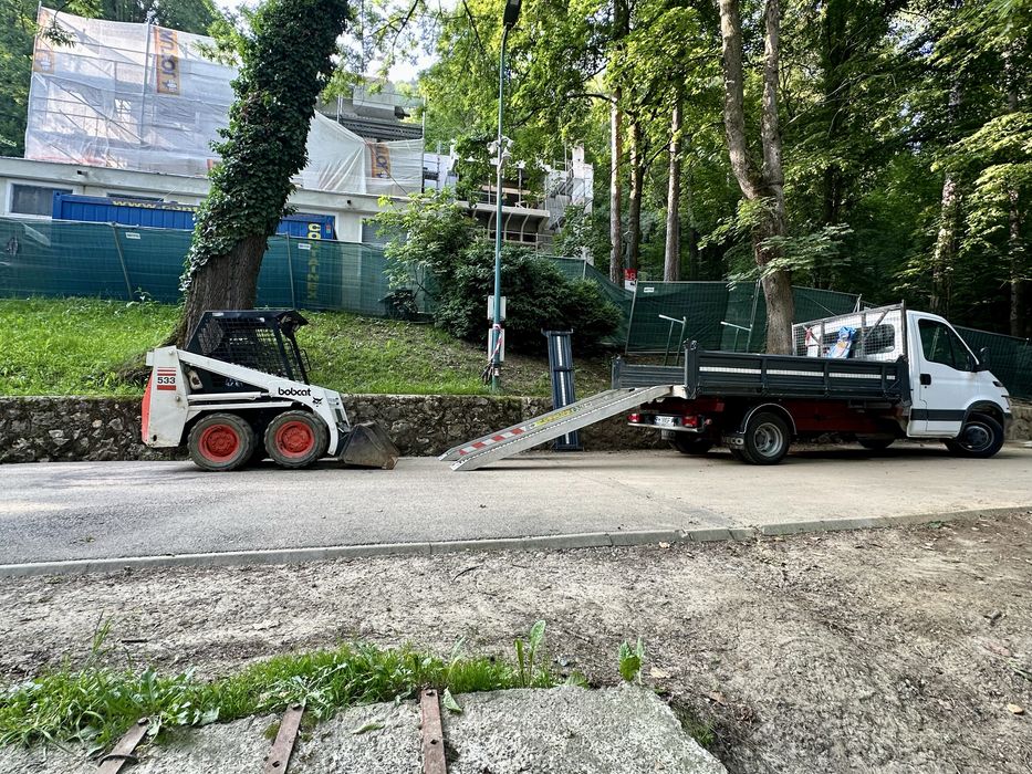 Executam lucrari cu miniexcavatorul, bobcat si camioneta de 3.5t!