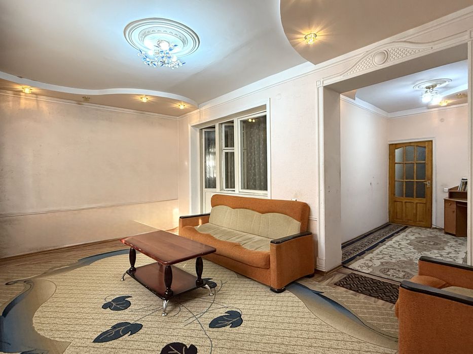 Пять комнат 5/1/4 77-ая Серия, Лисунова, Кинотеатр, Кадышева балкон3х6