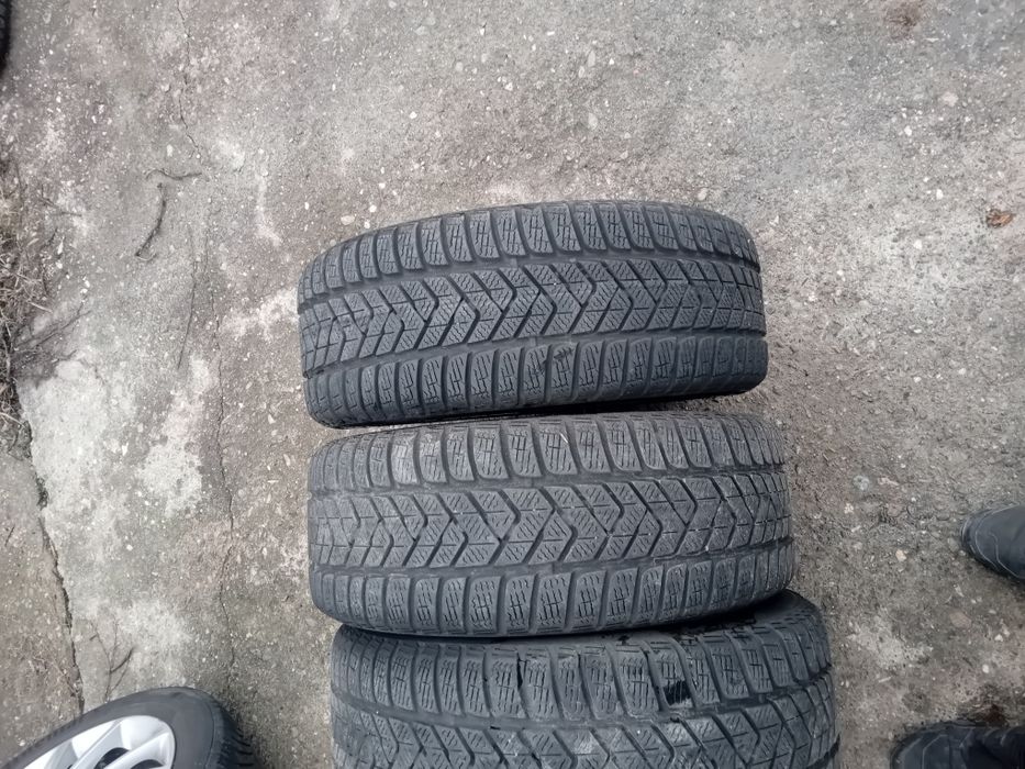 Лята джанта 17ка Опел Астра К зимни гуми  225/45/17 PIRELLI