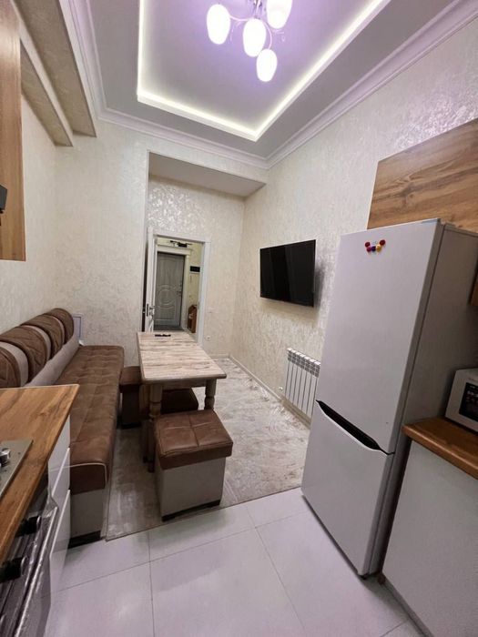 3 xona yevroremont faqat uzoq muddatga Navastroyka