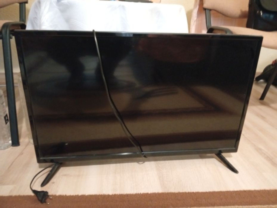 Televizoar pentru piese