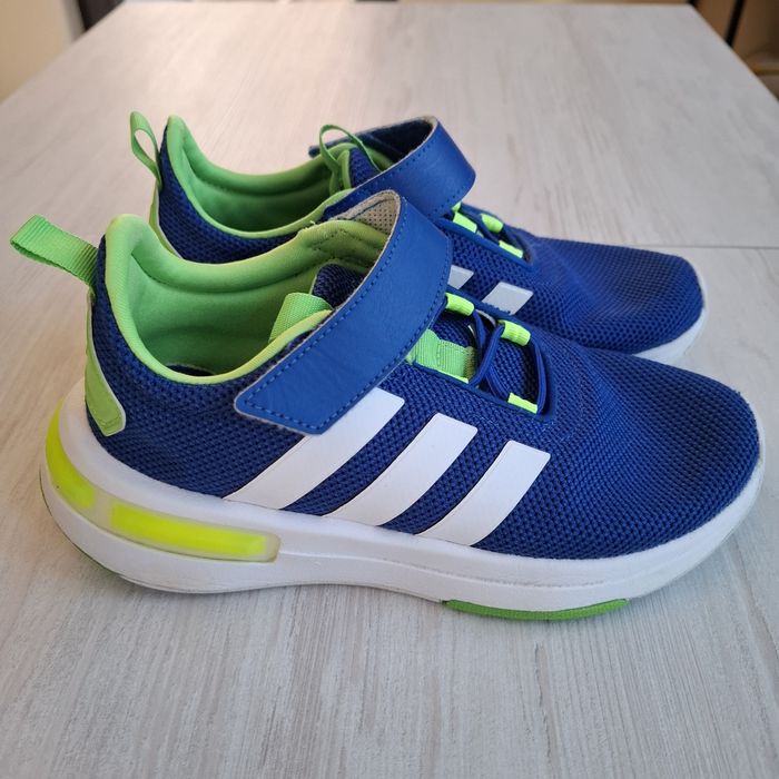 Маратонки Adidas