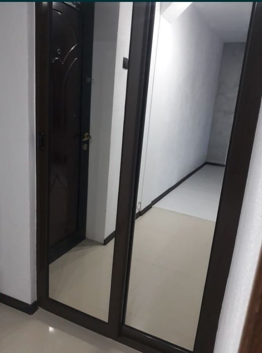 Inchiriez garsoniera pe termen lung zona Hanul Haiducilor