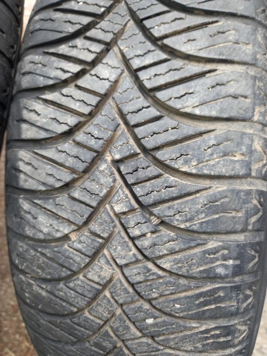 2 броя гуми 2024