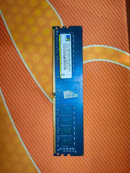 8gb RAM ozu 2666mhz + 8gb RAM ozu 2400 mhz