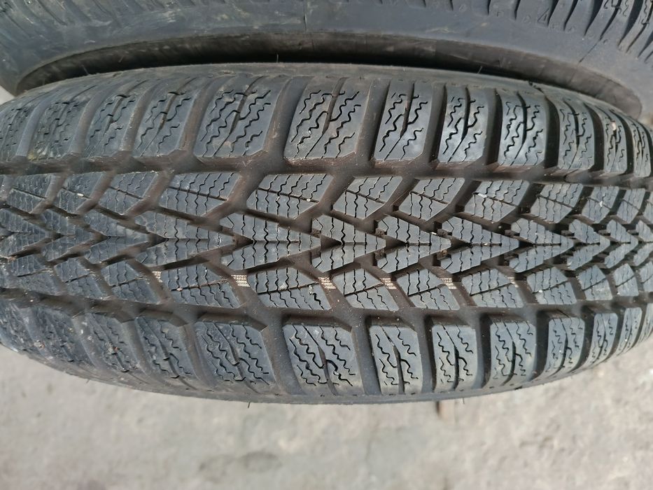 Зимни гуми -14цола -165/70-1бр.-65лв."DUNLOP"-като нови