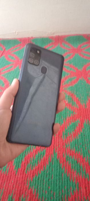 Samsung s 21 a a