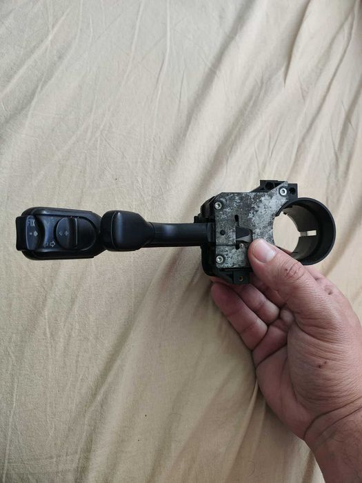 Темпомат за Ауди а4В5,и Топка за скоростен лост-цена 10лв.