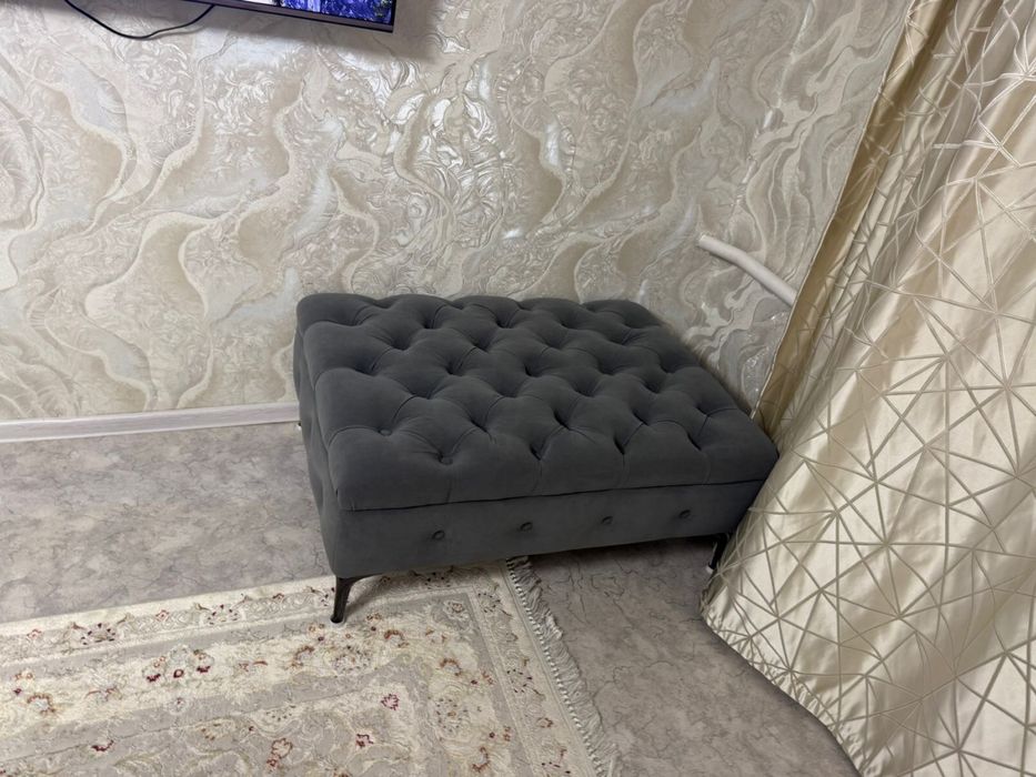 Пуфик почти новый