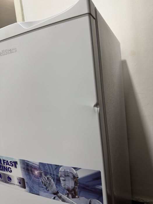 Продам мини холодильник