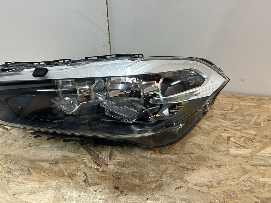 Far faruri bmw X2 F39 led halogen stanga