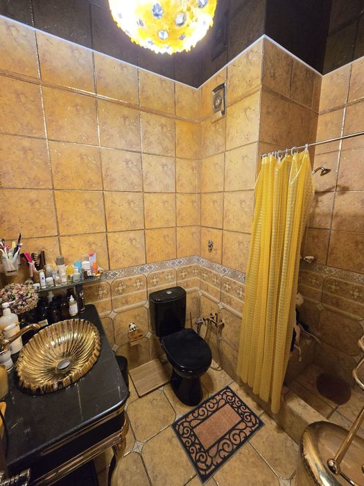 Художников Максим Горкий Буюк Ипак Йоли Продается квартира 4/3/4