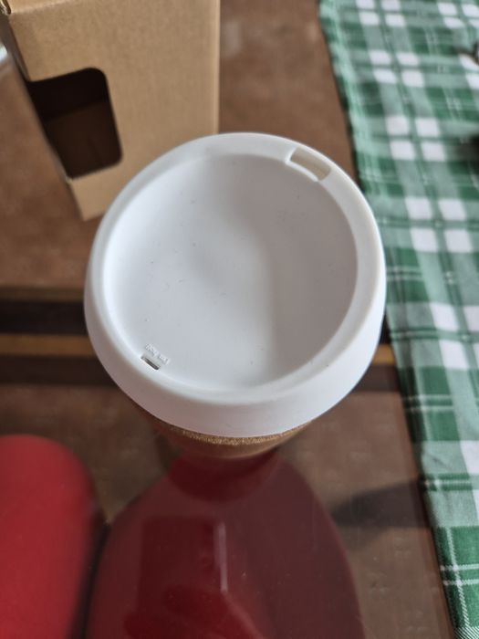 Cană termoizolantă nouă
