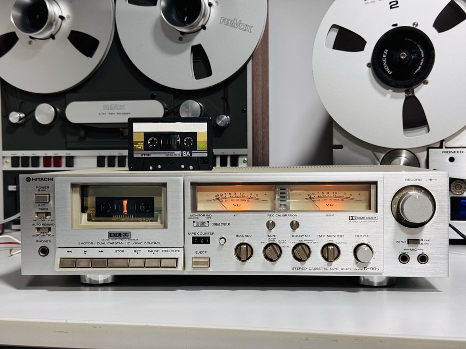 Deck cap de serie HITACHI D-90S,BIAS adj,REC calibrare,sunet deosebit