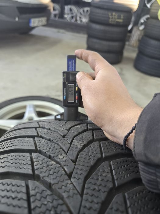 1 Брой Гума 215/55/17 Nexen 6,5mm 22dot