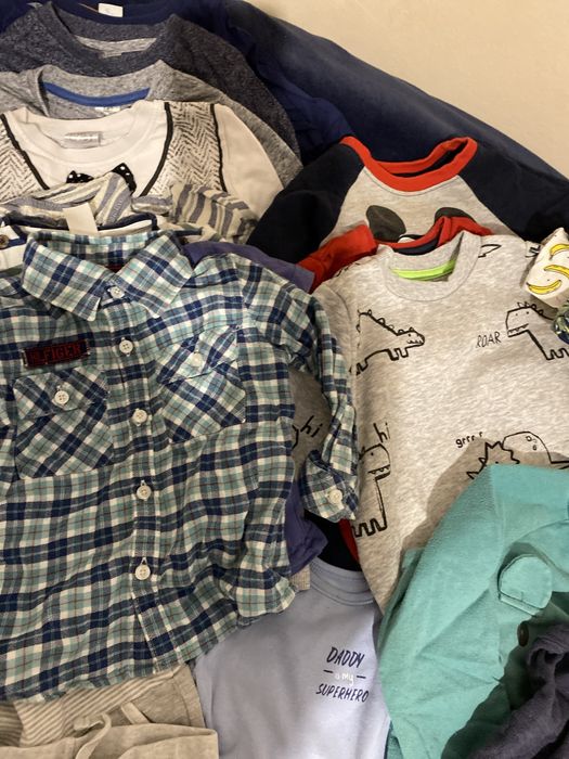 Lot hainute baietel 12-18 luni