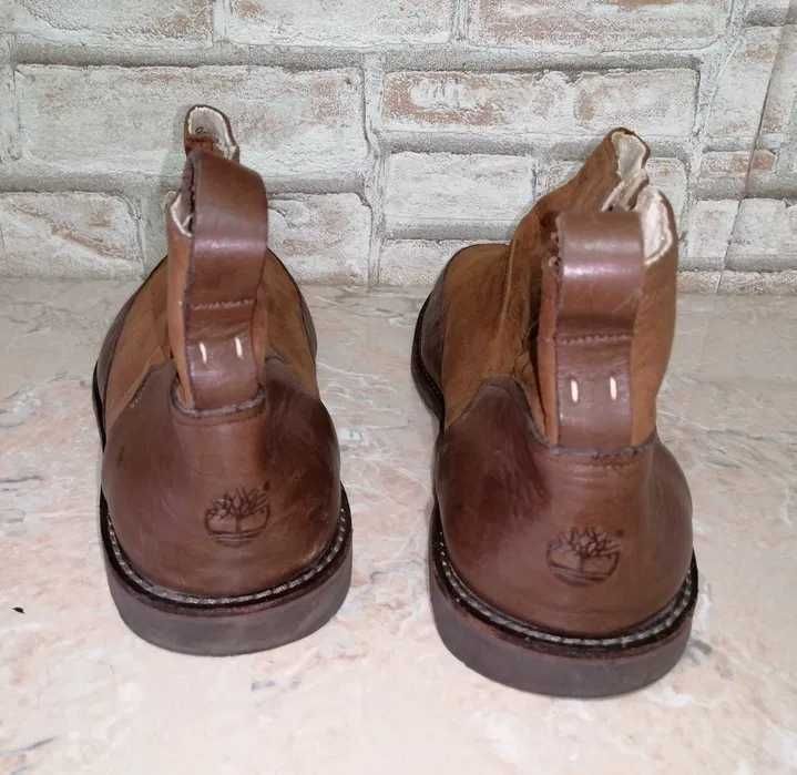 Timberland piele intoarsa nr 49-50