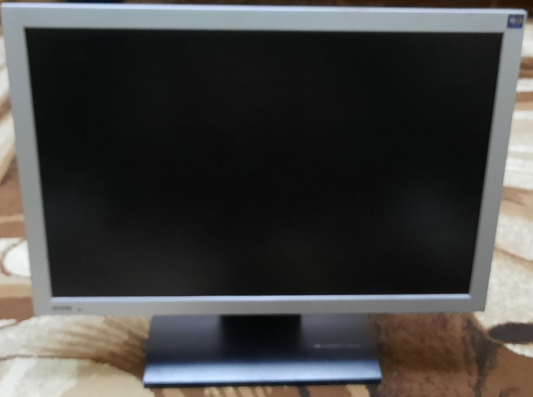 BenQ Senseye FP222W 22 (60sm)LCD WSXGA+ 16:10