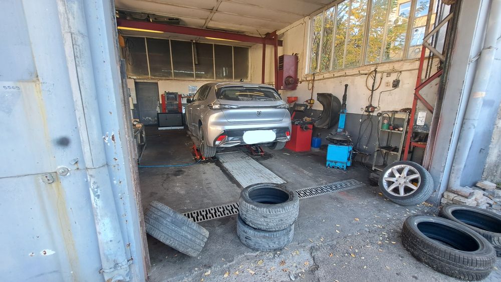 Ножичен подемник