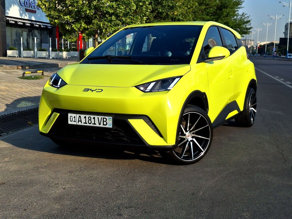 R18 Vossen диска балон.  Универсал