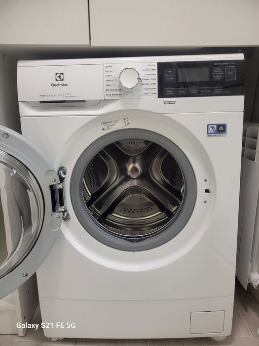 Продам стиральную машину